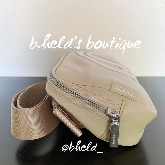 lululemon Everywhere Belt Bag in Trench/White Opal Logo OS (1L) Brand New NWT - Picture 8 of 15